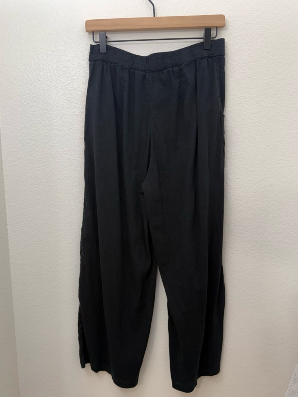Hollister Ultra High Rise Wide Leg Culottes Medium - Picture 2 of 8